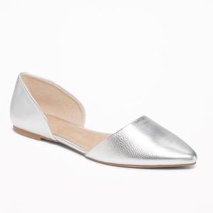 Old Navy size 8 silver d’orsay flats
